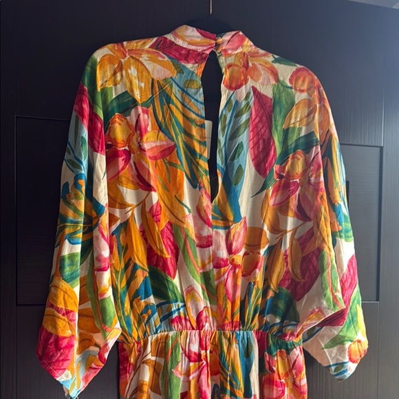 NWT Dress Forum Tropical Print Kimono Style Dress - Size L - Picture 9 of 11